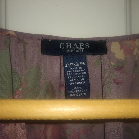 🍭Chaps lavender blouse - Picture 2 of 7